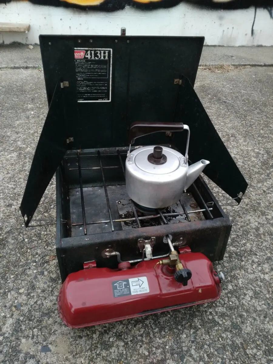 コールマンのガソリン式ツーバーナーをシングルバーナーに改造し、火力