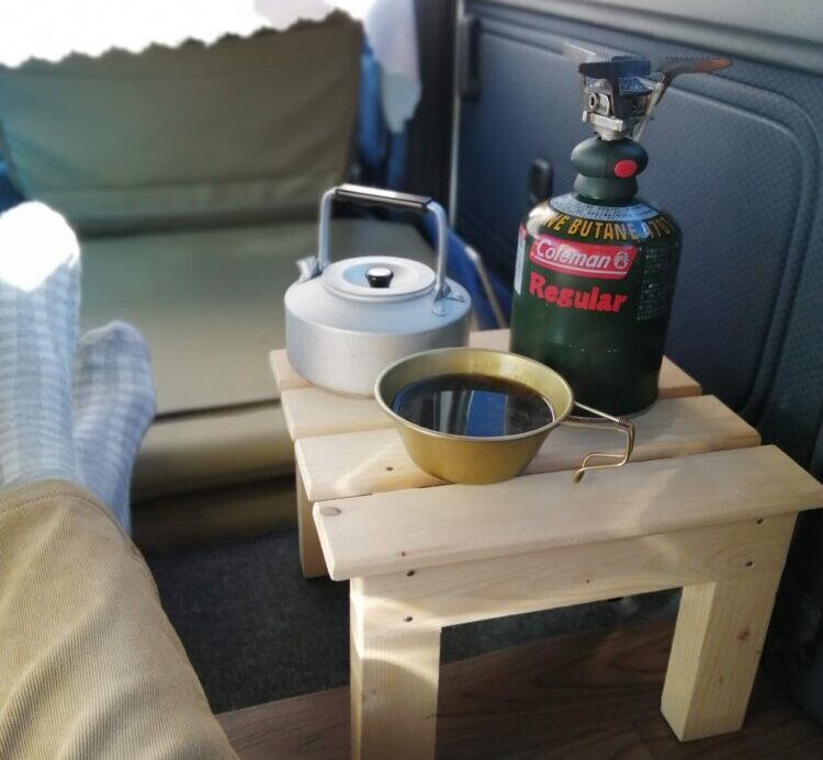 車内でコーヒー