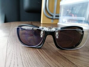 サングラスとシニアグラス